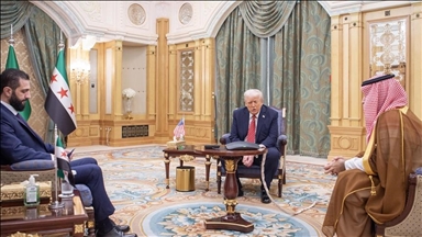 Erdogan na online samitu lidera SAD-a, Saudijske Arabije i Sirije: Ukidanje sankcija od historijskog značaja