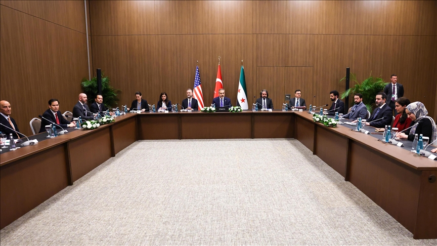 Turkish, Syrian foreign ministers, US secretary of state hold trilateral meeting in Türkiye