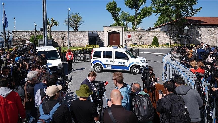 Heyetên Rûsya û Ukraynayê li Stenbolê wê li ser şertên aştiyê biaxivin