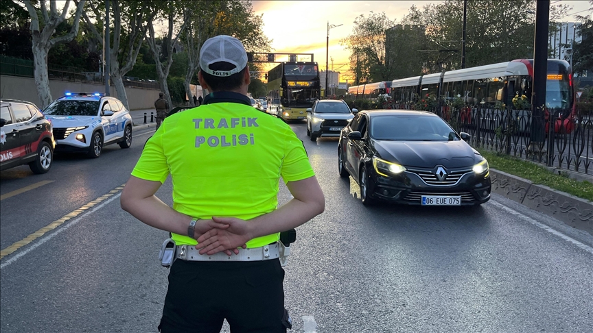 İstanbul polisinden "huzur" uygulaması