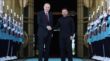 انتهاء لقاء أردوغان وزيلينسكي في أنقرة 