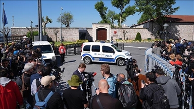Russian delegation arrives in Istanbul ahead of talks with Ukraine