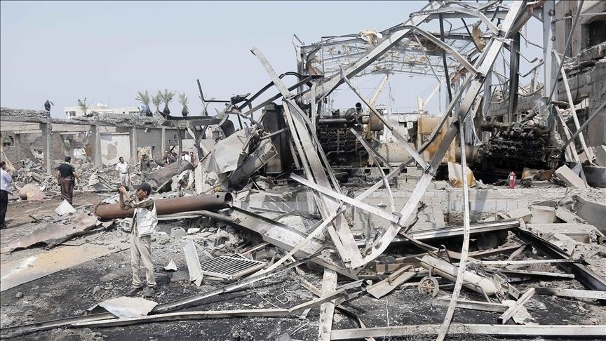 Yémen : les Houthis rapportent des frappes israéliennes sur les ports d’Al-Hudaydah et de Salif
