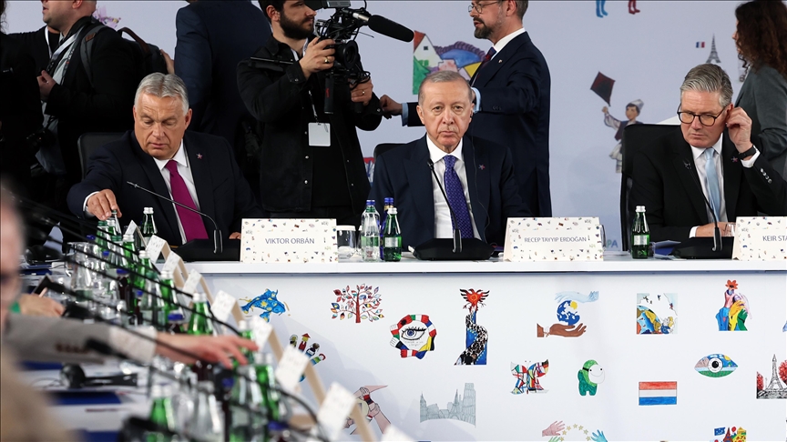 Erdogan appelle l'UE à réviser l'Union douanière et les pratiques autour des visas Schengen