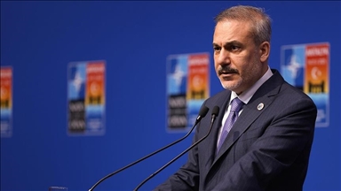 Wezîr Fîdan der barê mizakereyên aştiyê yên li Stenbolê da ji ser hesabê xwe yê çapemeniya civakî parvekirin kir 