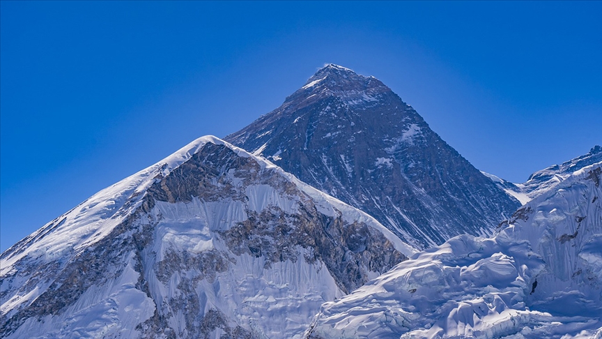 İngiliz dağcı grup “Xenon”, 7 günlük Everest seferine başlıyor