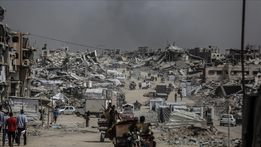 حكومة غزة: إسرائيل قتلت 200 فلسطيني وهجرت 300 ألف خلال 48 ساعة