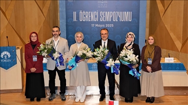 İstanbul'da TÜRGEV Akademi II. Öğrenci Sempozyumu düzenlendi