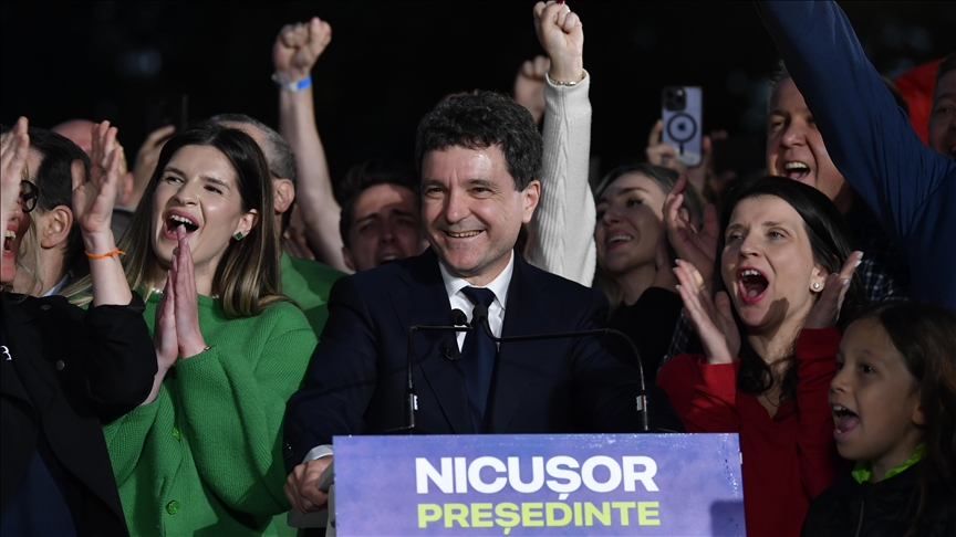 Pro-West Nicusor Dan wins Romanian presidential election