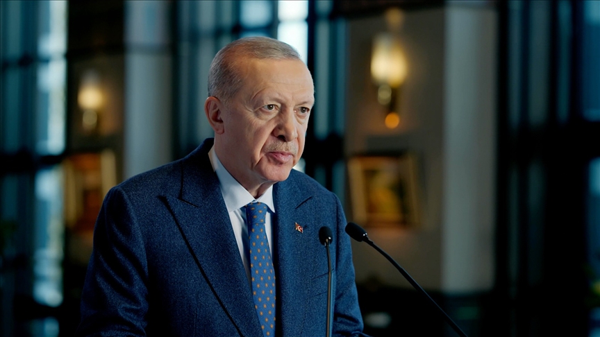 Cumhurbaşkanı Erdoğan: Kırımlı kardeşlerimizin her zaman yanlarında olmaya devam edeceğiz