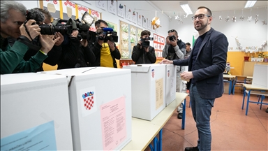 Hrvatska: Na izborima za gradonačelnike vode Tomašević, Puljak, Rinčić i Radić
