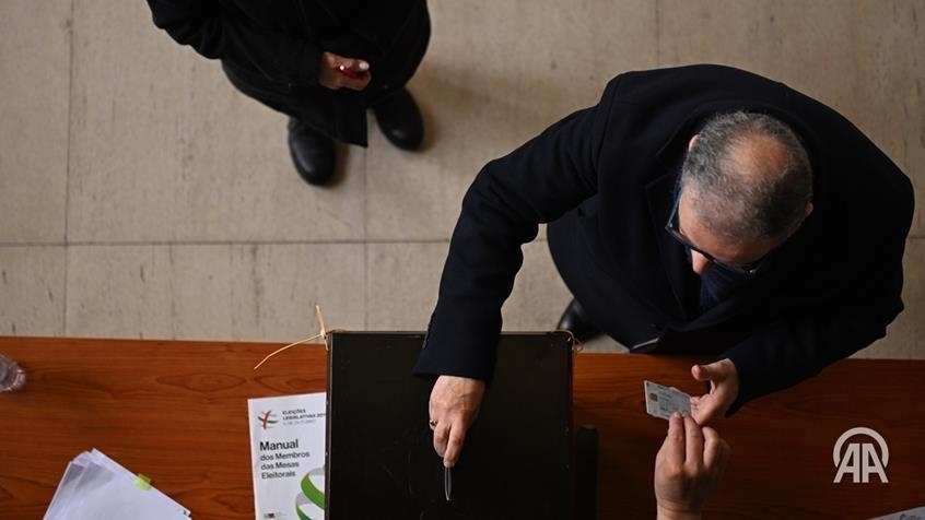 Portugal : l'alliance de centre-droit en passe de remporter les élections législatives