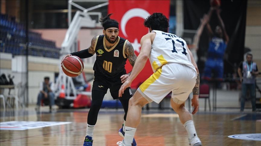 Esenler Erokspor, Türkiye Sigorta Basketbol Süper Ligi'ne yükseldi