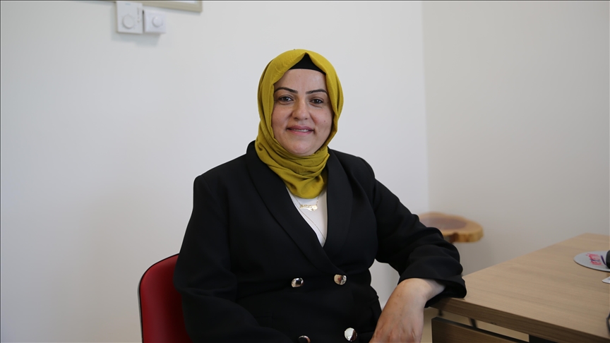 Diyet yapmasına rağmen karnındaki şişlik inmeyen kadının rahminden 9 kilogramlık ur çıktı