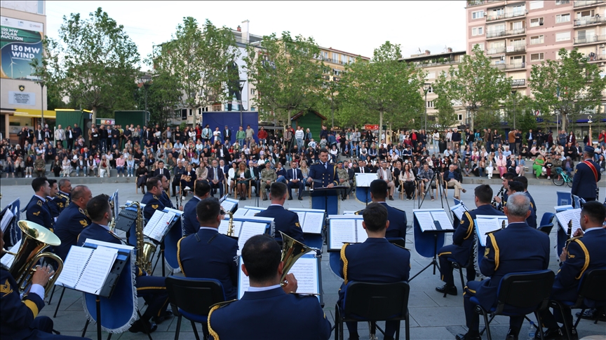 koncert-ne-qender-te-prishtines-me-rastin-e-festes-se-perkujtimit-te-ataturkut