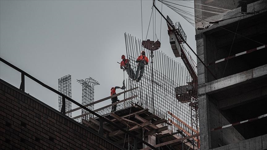 Binalardaki deprem hasarlarından inşaat ustalarını da sorumlu tutacak düzenlemede sona gelindi