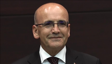 شيمشك: تحسن بتصور المستثمرين انعكس على الأسواق المالية التركية 