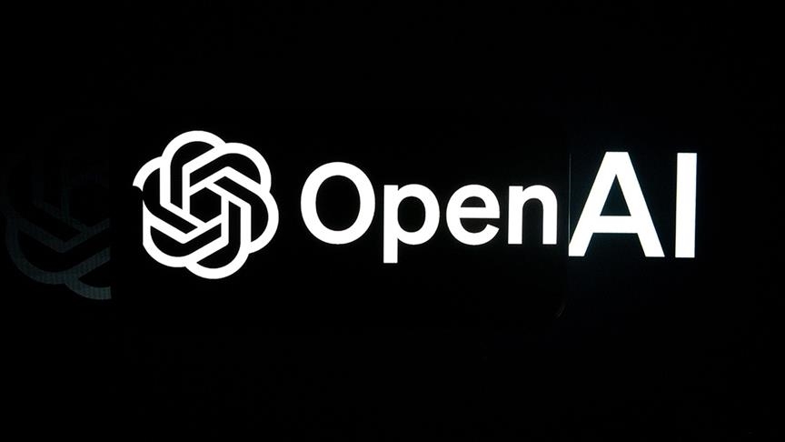 OpenAI, Apple'ın eski tasarımcısı Jony Ive'ın girişimini satın alıyor 