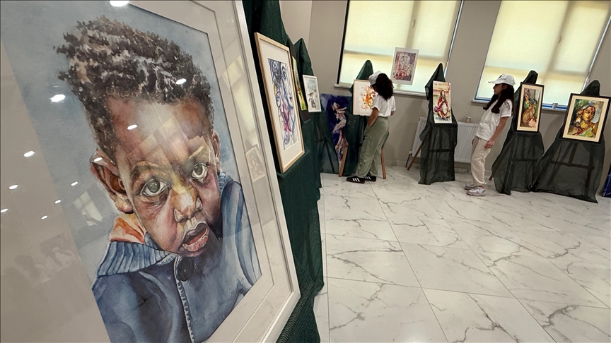 Düzce'de 10 ülkeden 41 ressam "Uluslararası Suluboya Festivali"nde buluştu
