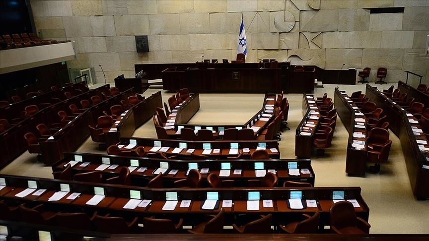 İ'in Gazze'de 19 bin çocuğu öldürdüğünü söyleyen milletvekili Knesset kürsüsünden uzaklaştırıldı
