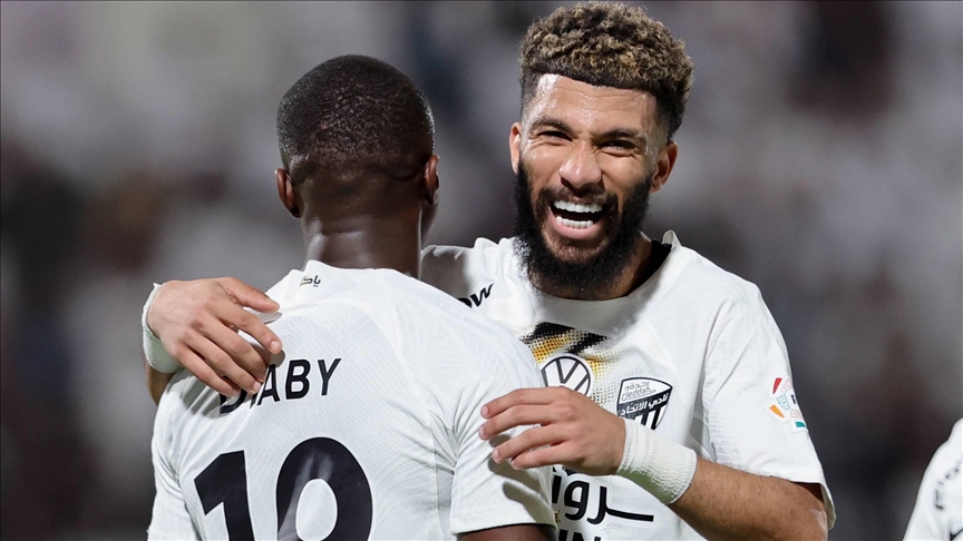 قدم.. الفرنسي ديابي يقود الاتحاد لفوز مثير على الشباب