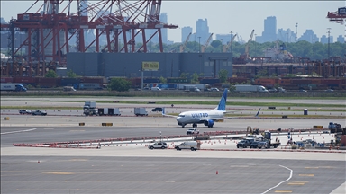 ABD'de teknik sorunların yaşandığı Newark Liberty Uluslararası Havalimanı'nda uçuşlar azaltılacak