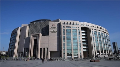 İBB'ye yönelik yolsuzluk soruşturmasının firari şüphelisi Gülibrahimoğlu'nun el konulan şirketlerine kayyum atandı