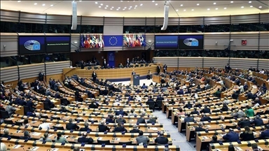 بروكسل.. نواب أوروبيون وناشطون يحتجون على استمرار الإبادة بغزة