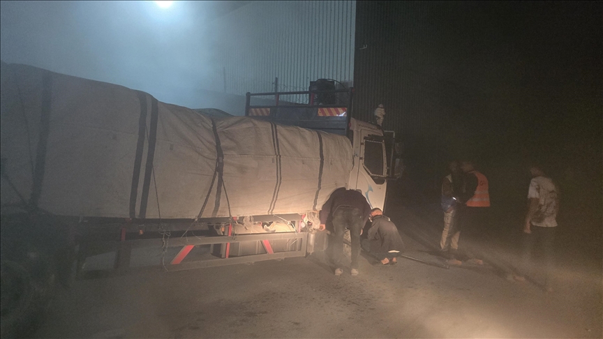 87 aid trucks enter Gaza for 1st time since Israeli border crossing closures
