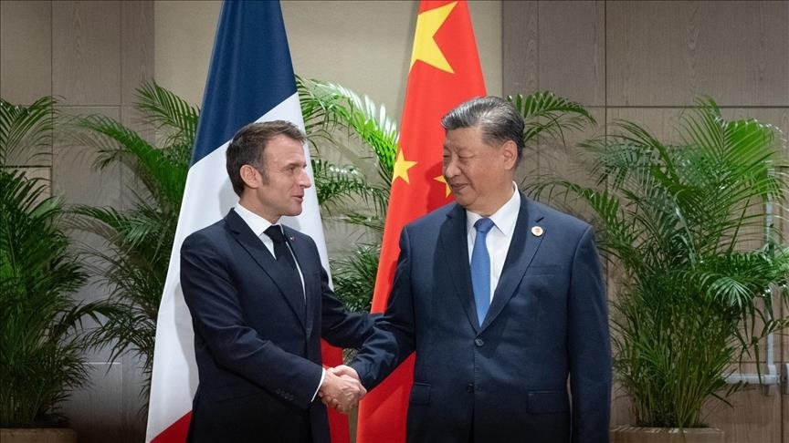 Macron et Xi Jinping s'accordent sur le cognac et appellent à une paix durable en Ukraine