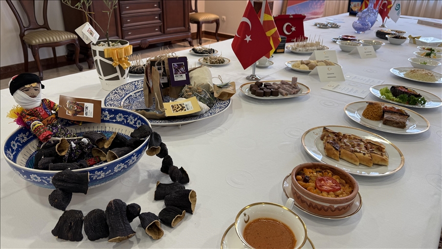 Në Shkup prezantohen shijet tradicionale të kuzhinës turke