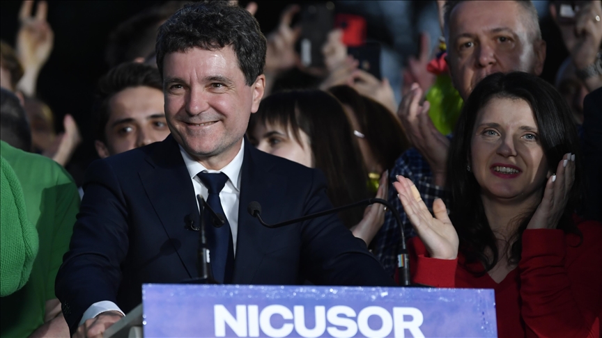 Nicusor Dan sworn in as Romania's new president