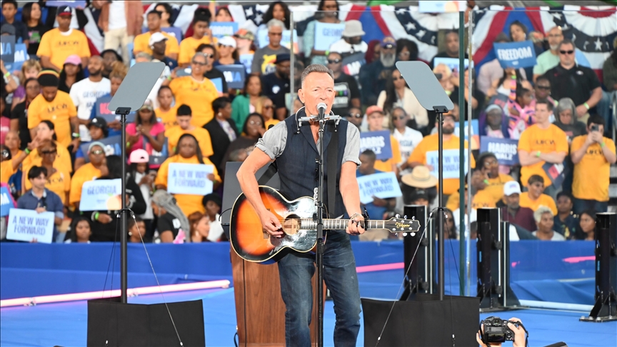 Bruce Springsteen releases live album criticizing Trump; president fires back