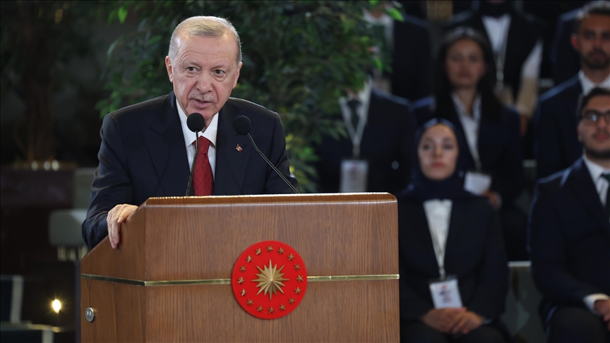 Turkish President Erdogan says he may visit US, hopes to meet Trump Turkish President Erdogan says he may visit US, hopes to meet Trump