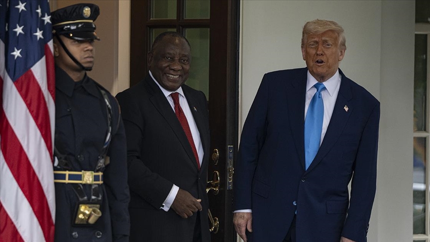 Güney Afrikal谋 beyazlardan ABD Ba艧kan谋 Trump'a "蝉辞测办谋谤谋尘 yok" mesaj谋