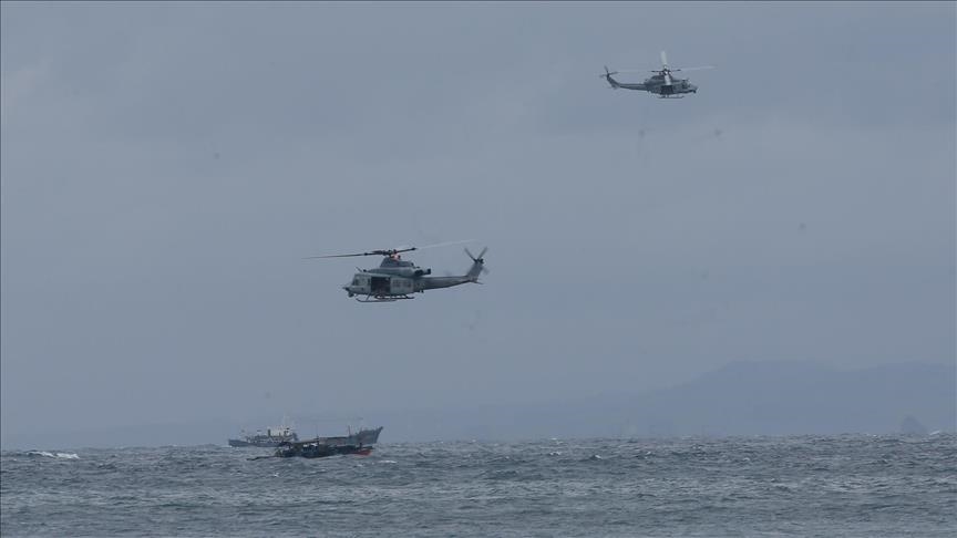 US, Philippine coast guards hold 1st joint drill