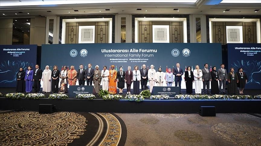 Foruma Malbatê ya Navneteweyî li Stenbolê dest pê kir