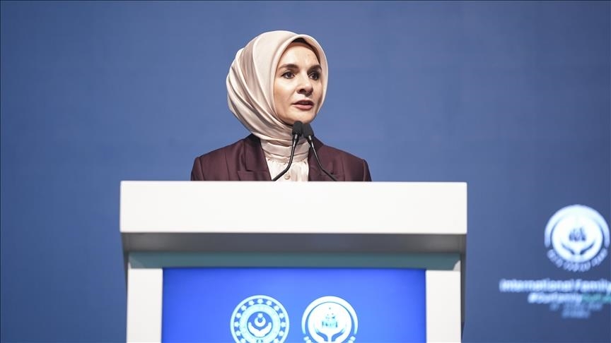 وزيرة تركية: يجب تطوير "دبلوماسية أسرة أقوى" على المستوى الدولي