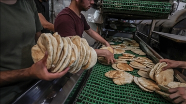 Limited number of bakeries resume operations in southern Gaza amid Israeli siege