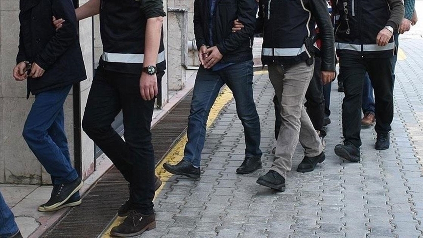 İstanbul merkezli 36 ilde terör örgütü FETÖ'ye yönelik operasyonda 56 zanlı yakalandı