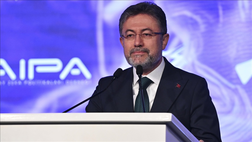 Tarım ve Orman Bakanı Yumaklı: Yeni tarım odaklı teknoloji geliştirme bölgeleriyle AR-GE merkezleri inşa edeceğiz
