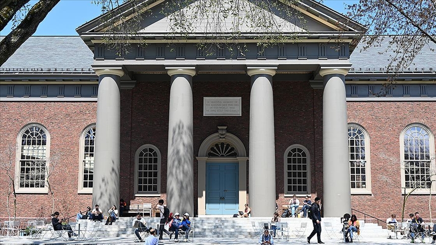 L'administration Trump retire à l'université de Harvard le droit d’accueillir des étudiants étrangers