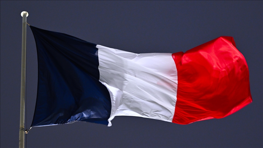 France: les immigrés sont de plus en plus diplômés et viennent principalement d'Afrique (INSEE)