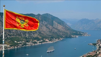 Mali i Zi "afër" uljes së kohës së punës në 7 orë
