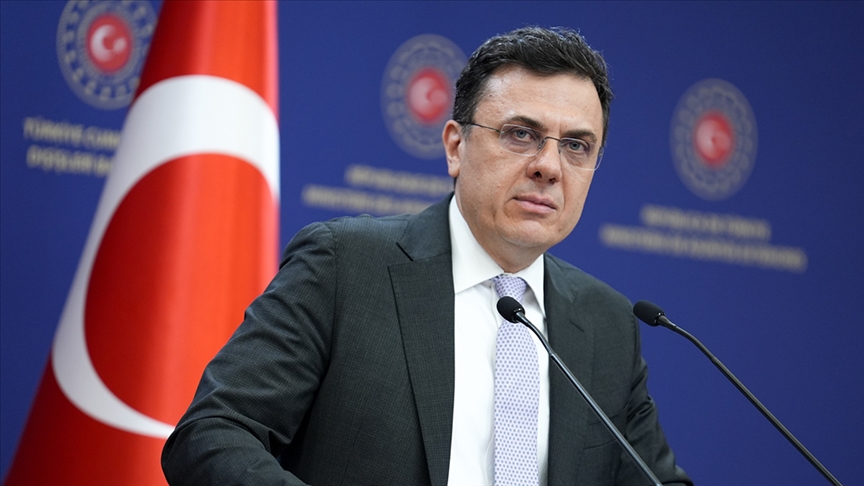 (Suriye’ye yaptırımların kaldırılması) ABD ve AB tarafından atılan adımlar memnuniyet verici