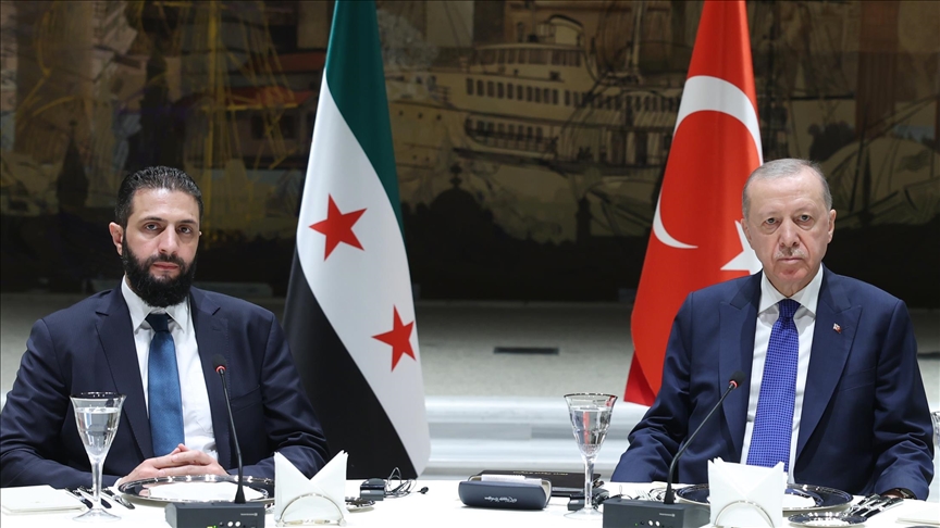 Erdogan i Sharaa razgovarali u Istanbulu: Tursko-sirijska saradnja će jačati u svim oblastima
