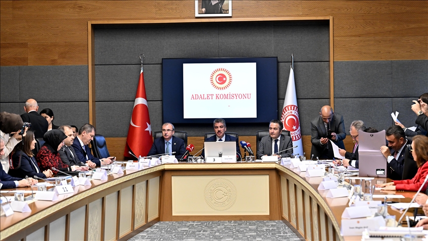 TBMM Adalet Komisyonu, trafik cezalarının artırılmasına yönelik kanun teklifini 28 Mayıs'ta görüşecek