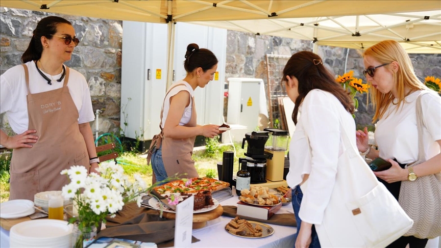 Uluslararas谋 Urla Gastronomi Film Festivali ba艧lad谋
