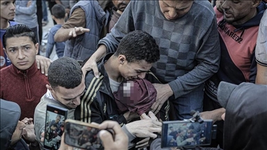 غزة تباد.. إسرائيل تقتل 5 فلسطينيين بينهم طفلان في قصف متفرق 