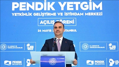 Bakan Kacır: Nitelikli iş gücünün yetiştirilmesine olanak sağlayacak Sanayi ve Teknoloji Kolejleri kuracağız